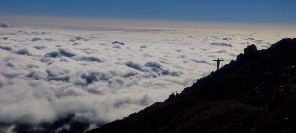 Mar de nubes en el Teide